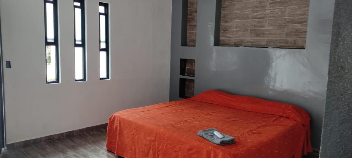 Suites Las Flores Matlapa Exterior photo
